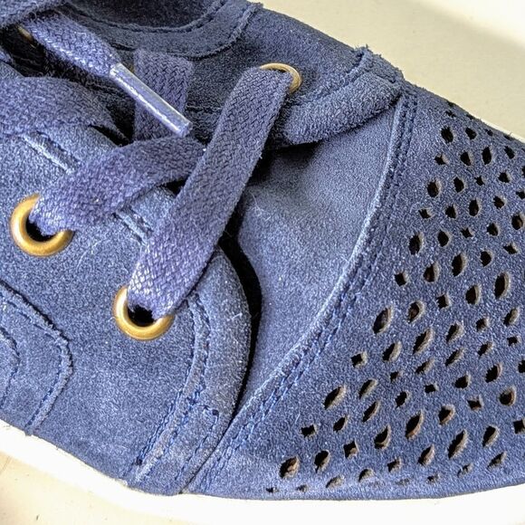 Joie Navy Blue Perforated Leather Lace Up Sneakers Size 9 40 - Picture 4 of 12